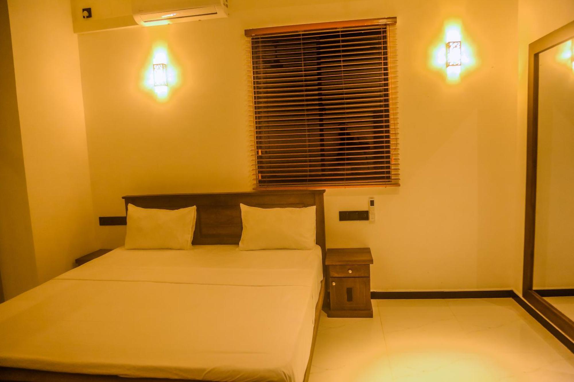 Mirissa Breeze Hotel Buitenkant foto