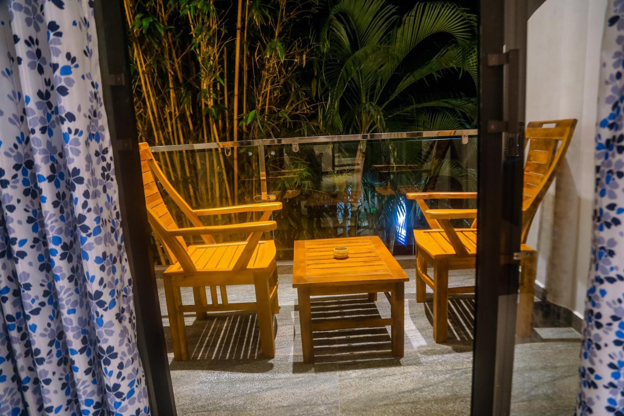 Mirissa Breeze Hotel Buitenkant foto