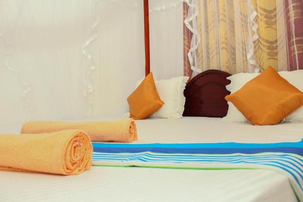 Mirissa Breeze Hotel Buitenkant foto